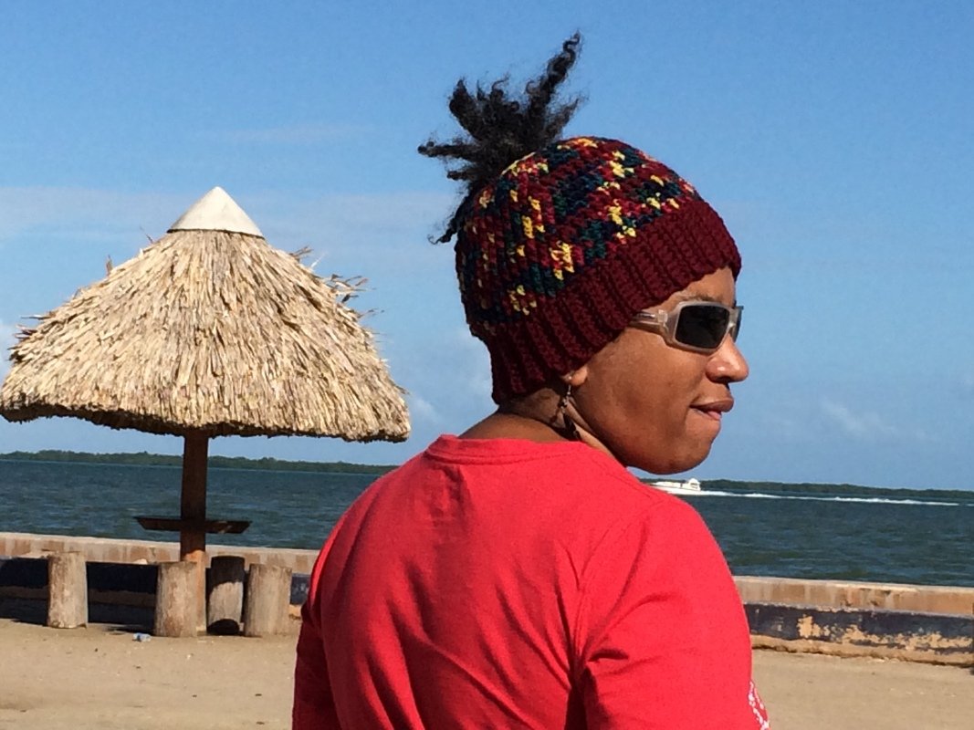 crochet messy bun pony tail hat pattern - Image 4