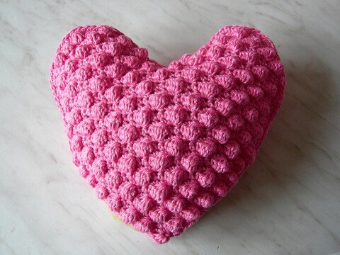 Häkelanleitung Herz mit Popcornmuster (Hülle für Körnerkissen oder Topflappen)
