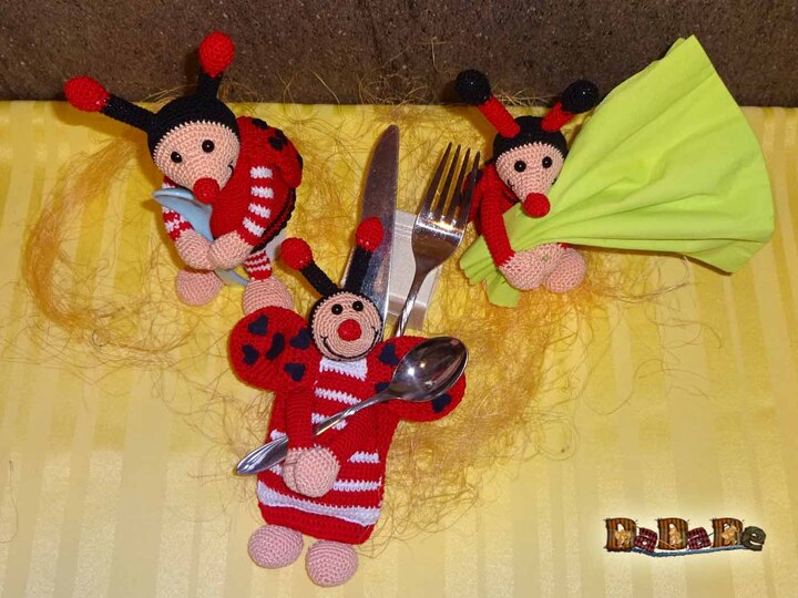 Besteckhalter Marienkäfer, nicht nur zu Ostern - gehäkelt von Dadade