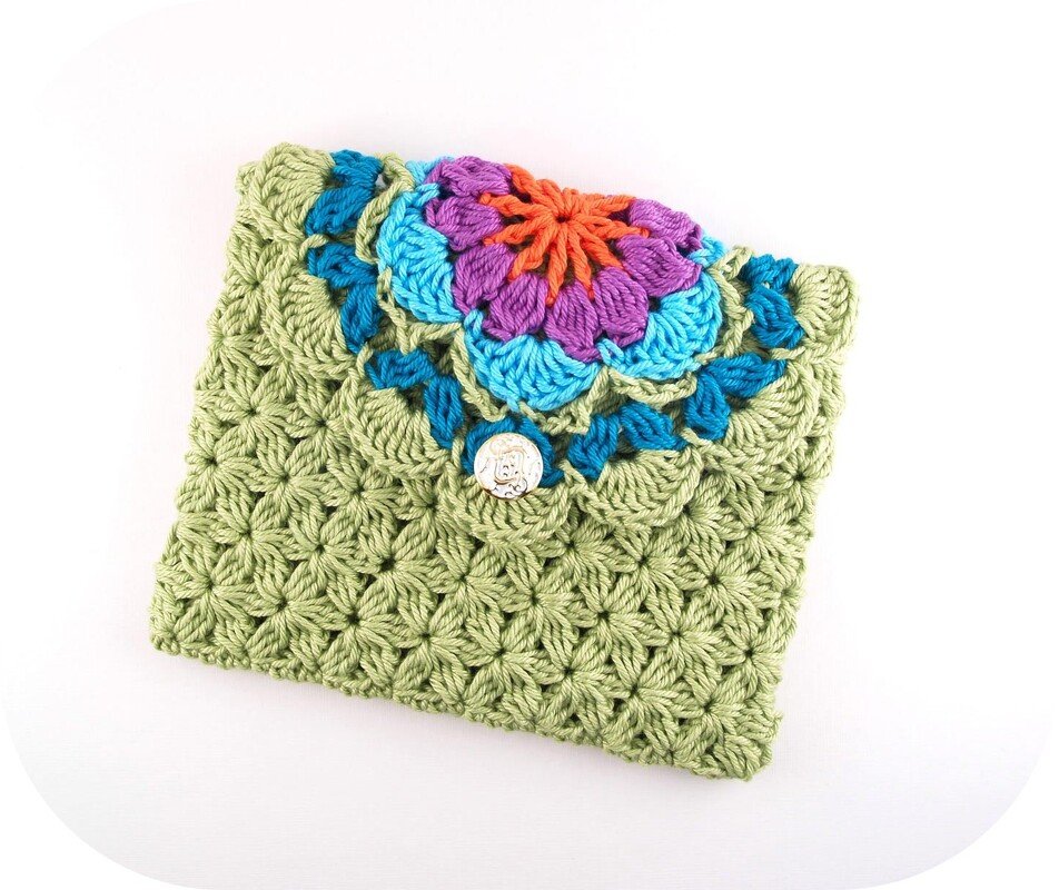 Häkelanleitung Blüten-Etui für Handy/Smartphone & Tablet - Bild 2