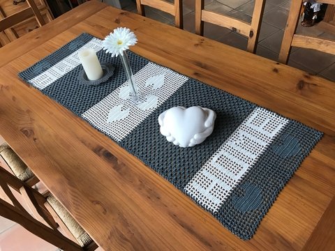 Häkeln / Tischläufer Home