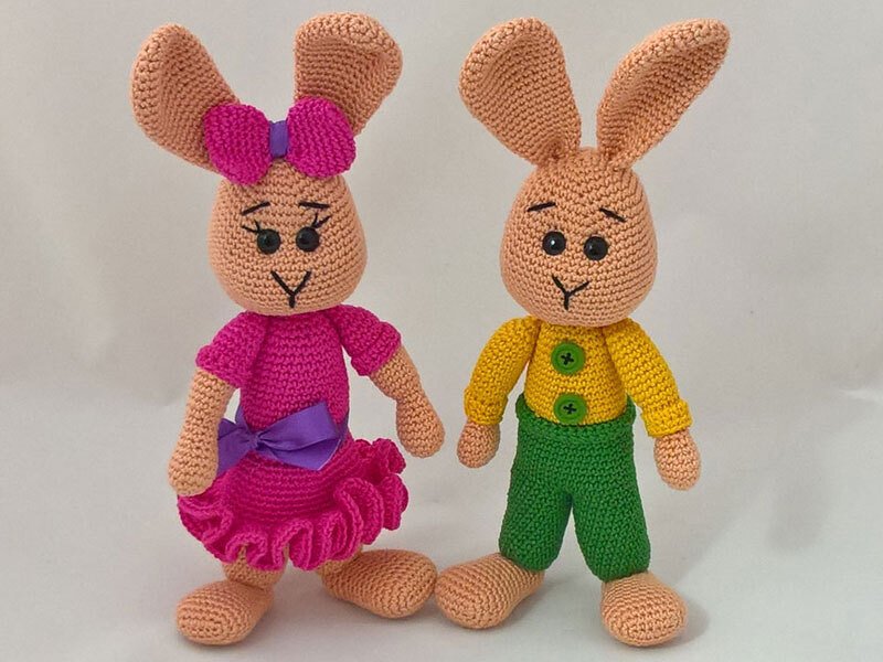Crochet Pattern - Easter Bunnies Pinky and Little Rascal