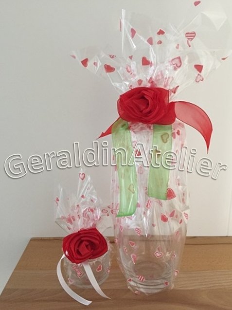 Rosen auf den Geschenkverpackungen / Roses for gift packings