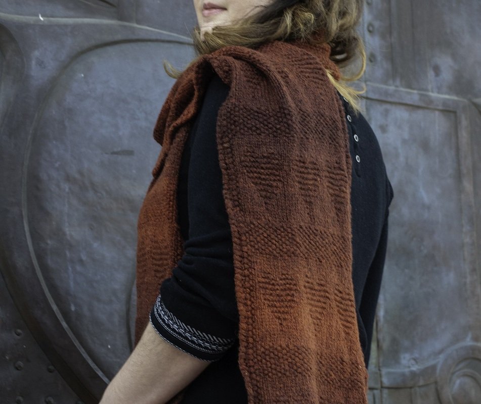 Scarf with hearts knitting pattern "Bisou"