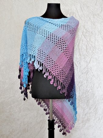 Crochet pattern shawl, wrap Daisy
