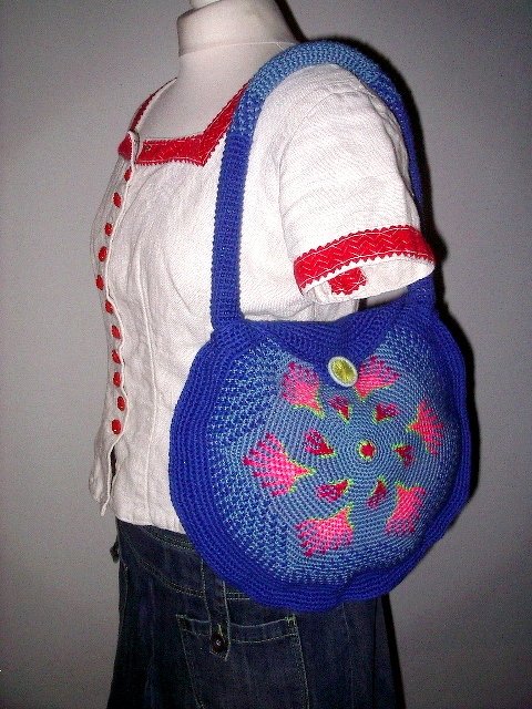 Runde Frühlingstasche für gute Laune