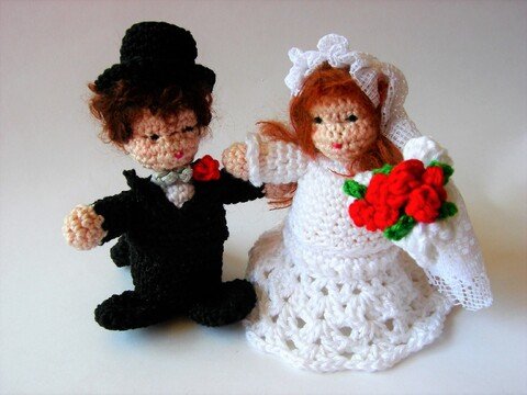 Häkelanleitung Hochzeitspaar (Geldgeschenk- Überraschungsfigur)
