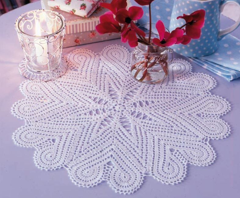 Herzdeckchen - Deckchen mit Herz - DH 91