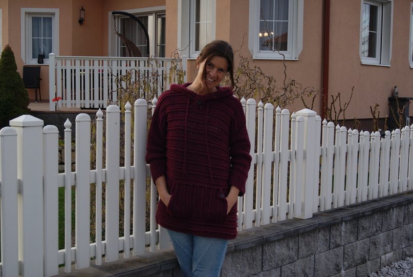 Hoodie / Kapuzenpulli Gr. S/M und L/XL (leicht an alle Größen anzupassen)