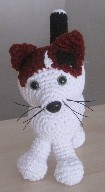 Dreifarbige Katze Häkelanleitung