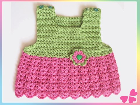Häkelanleitung: Baby Kleidchen mit Häkelblume (Größe 74)