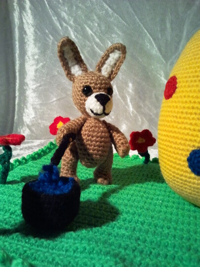 PDF Häkelanleitung - Amigurumi "Fleißige Häschen"