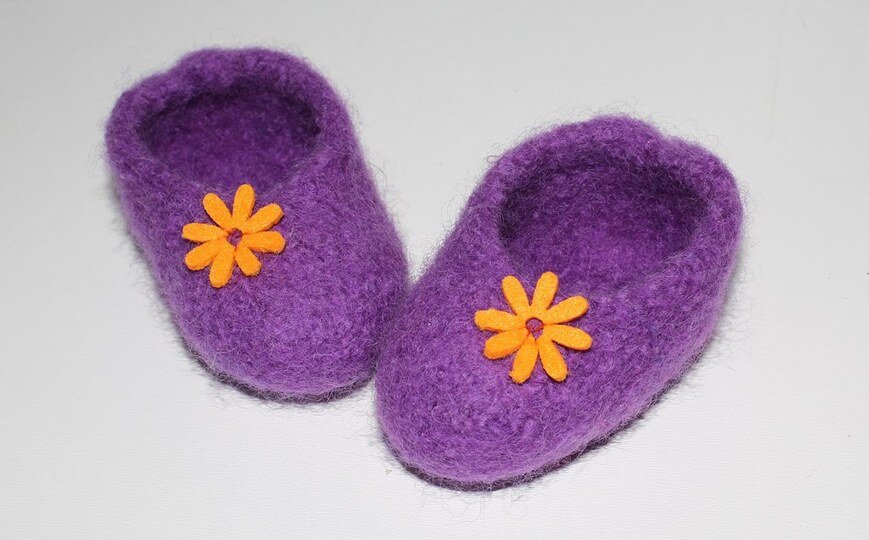 Hausschuhe Gr. 18 - 43, Erdbeere, Frosch, Maus, gestrickt und gefilzt #145