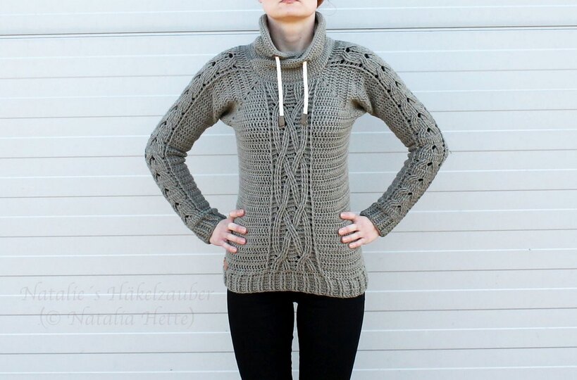 Hoodie with the cable braid pattern  (seamless, raglan), size: XS - XXL