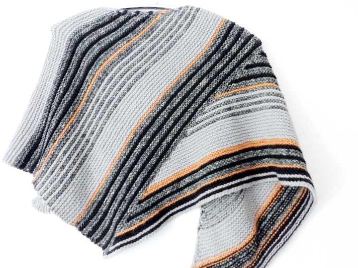 Strickanleitung, Dreieckstuch in Grau Schwarz Orange, E-BOOK
