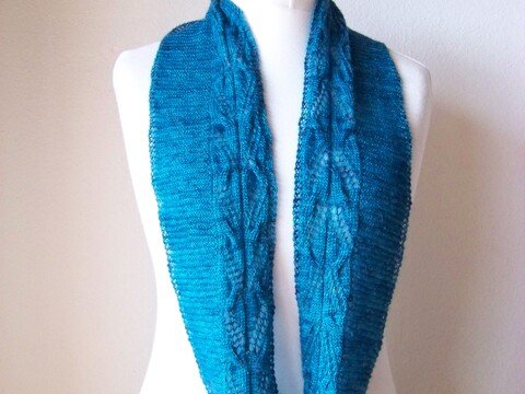 Strickanleitung leichter Sommerloop "Temptation"