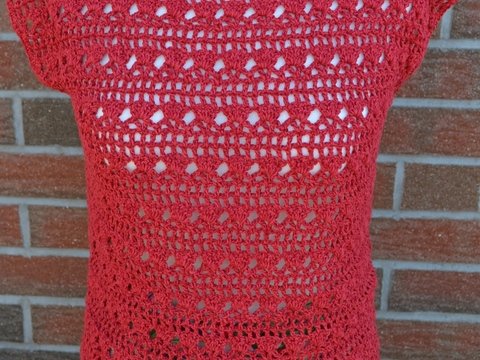 Häkelanleitung für Top mit Lochmuster