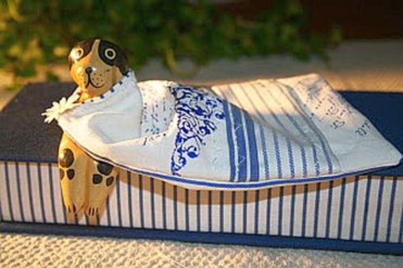 Buchbindeprojekt: "Große Schleifenschachtel"