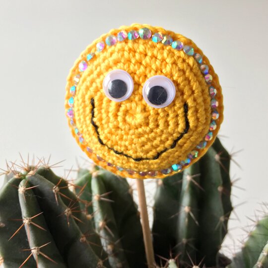 Häkelanleitung Glitzer - Smiley, Anhänger, Magnet, Baumwolle meets Glitzersteine