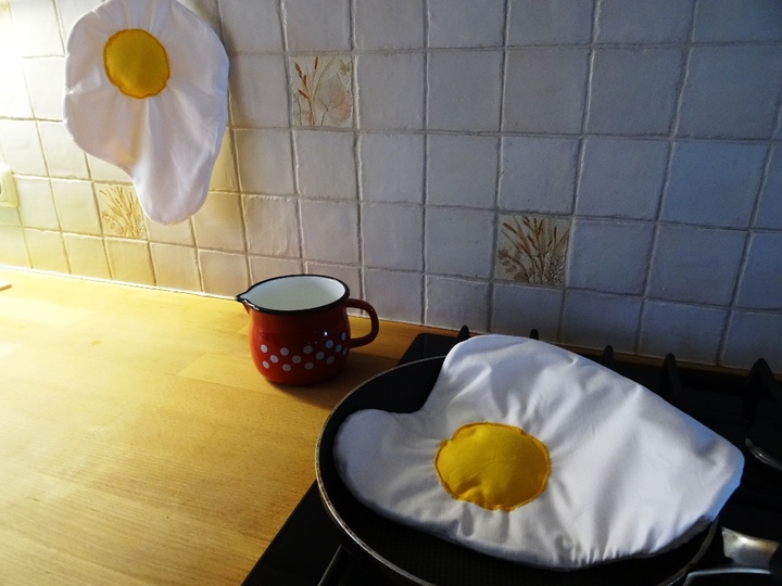 Ein Spiegelei in der Küche :o)) Topflappen