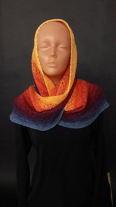 Rainbow - langes schmales halbmondförmiges / sichelförmiges Tuch - Strickanleitung - Bild 3