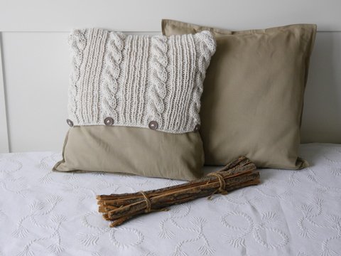 Strickanleitung Retro Kissenbezug für alle Kissengrößen