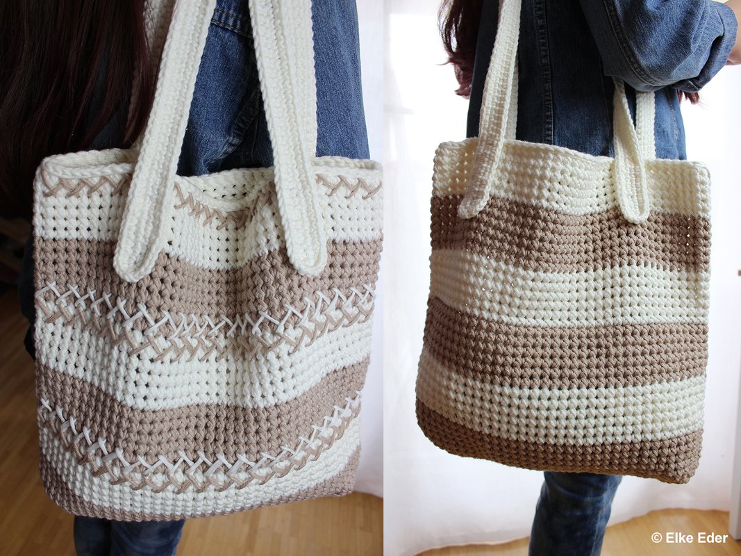 Gehäkelte Umhängetasche in Cremeweiß und Hellbraun mit breiten Streifen und Kreuzstich-Akzent