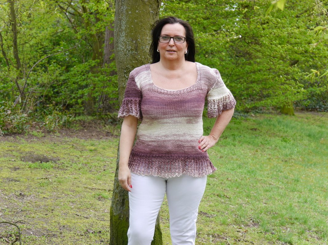 Strickanleitung Sommershirt für alle Größen leicht anzupassen Paris Design - Bild 2