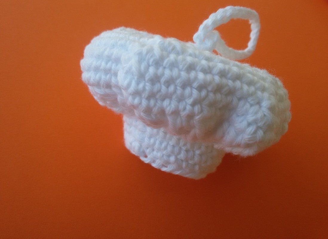 Häkelanleitung Schlüsselanhänger Kochmütze