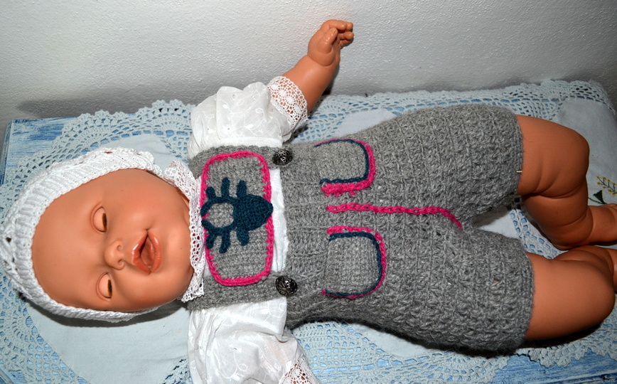 Kinder Trachtenhose in 4 Größen * Häkelanleitung