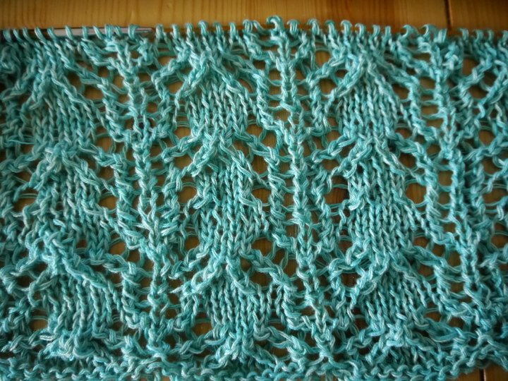 Lace Rispe Knitting Pattern