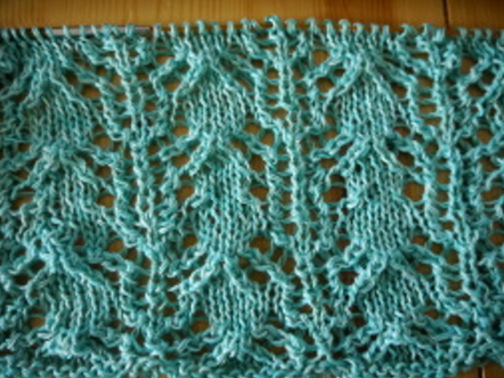 Lace Rispe Knitting Pattern