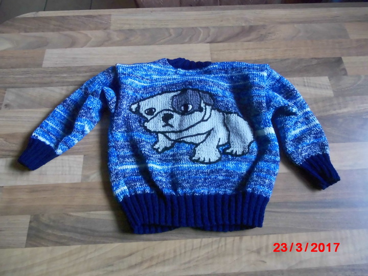 Kinderstrickjacke in Größe 80 - 86 mit Hundemotiv