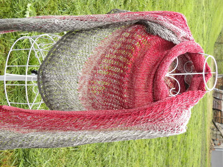 Tuch "Herzflattern" mit 1 Woolly Hugs BOBBEL-COTTON stricken