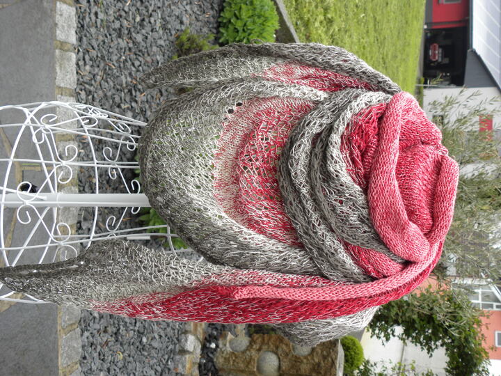 Tuch "Herzflattern" mit 1 Woolly Hugs BOBBEL-COTTON stricken