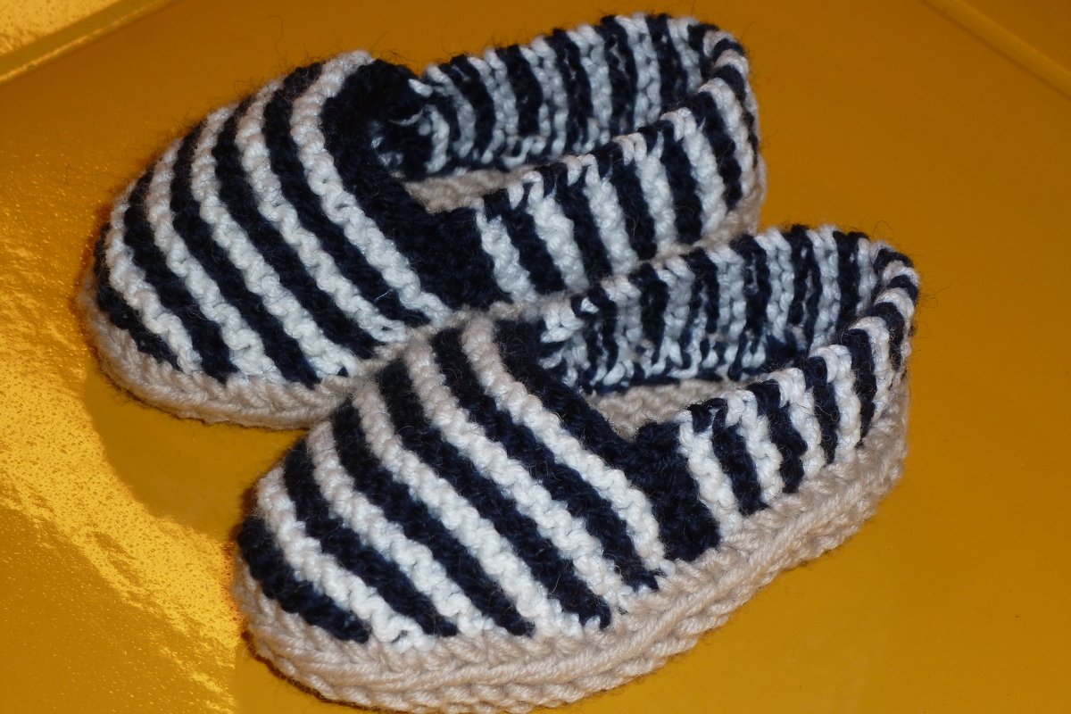 Espandrillos für Babys,  gestrickt