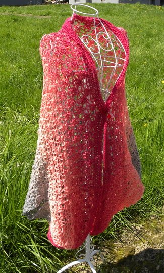 Seelenwärmer BUTTERFLY gehäkelt aus 2 Woolly Hugs BOBBEL-MERINO