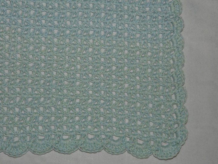 Häkelanleitung Tischläufer Wolke