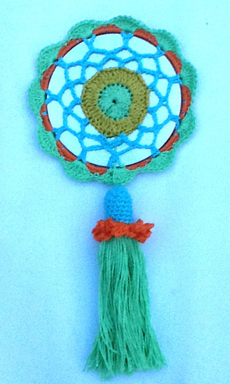 kleiner, süßer Traumfänger mit Quaste