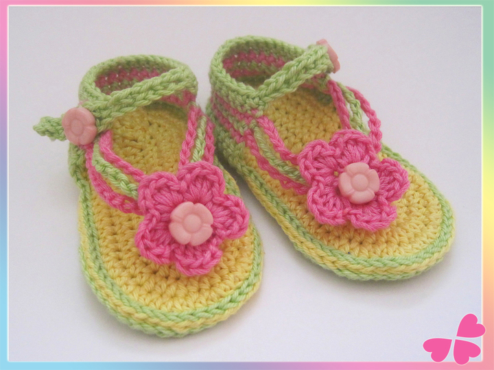 Häkelanleitung: Baby Sandalen mit Blume (0 bis 1 Jahr)