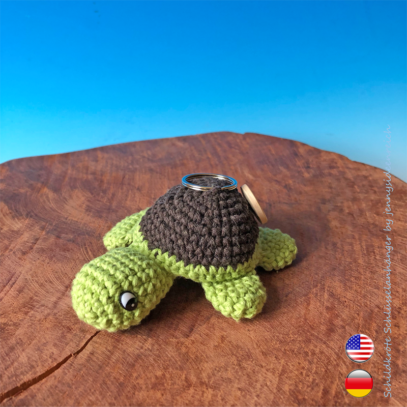 Turtle Keychains, crochet pattern, amigurumi by jennysideenreich Photos and pictures