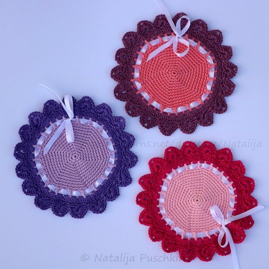 Praktische Tassenuntersetzer - Häkelanleitung für Wollreste