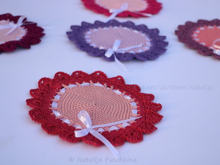 Praktische Tassenuntersetzer - Häkelanleitung für Wollreste