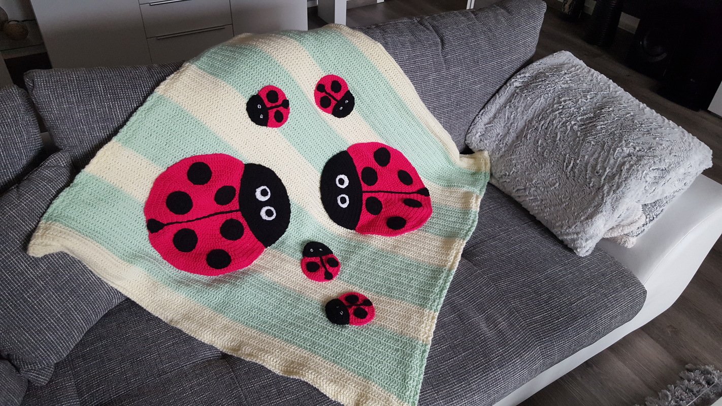 75 Häkelanleitung Babydecke Krabbeldecke Marienkäfer