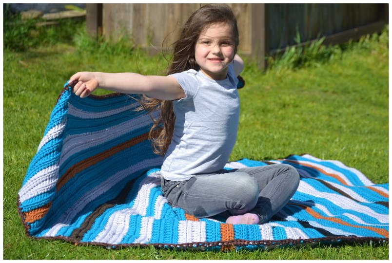 - CUDDLY - Kuscheldecke, Stranddecke, Tagesdecke für jedes Garn und jede Größe häkeln