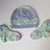 Strickanleitung Baby-Set, Baby-Söckchen und Babymütze mit Lochmuster, ca. 2 - 6 Monate