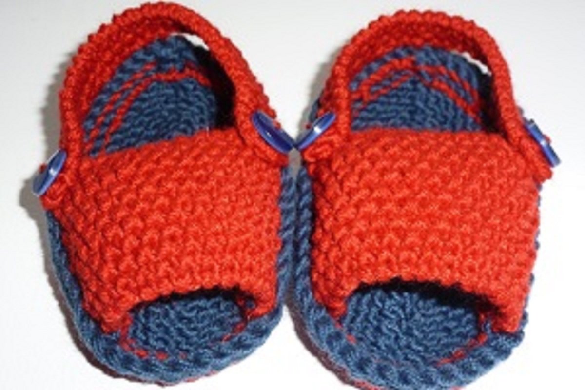 Sandalen für Babys, gestrickt