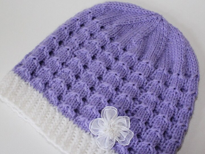 Strickanleitung Baby-Mütze, Babymütze mit Ajourmuster, ca. 3 - 8 Monate
