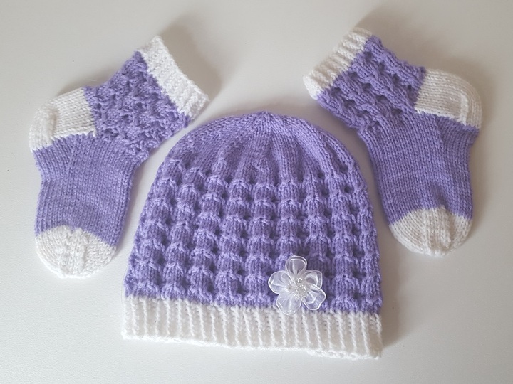 Strickanleitung Baby-Set, Baby-Söckchen und Babymütze, Ajour, ca. 3 - 8 Monate