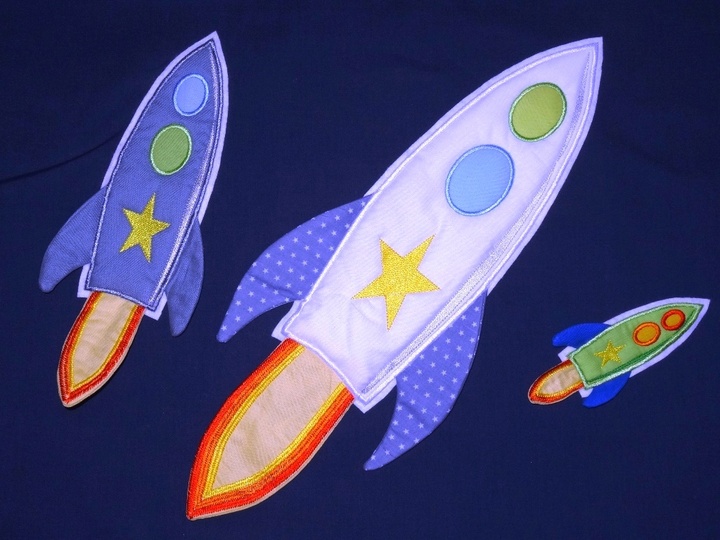 Stickdatei 3-D Rakete in 20 cm und 30 cm